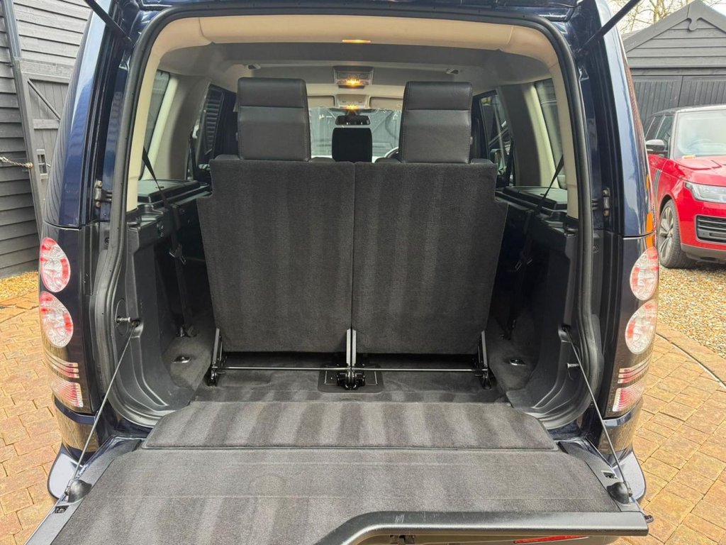 Used Land Rover Discovery 2014 for sale - 76855209: Photo 18