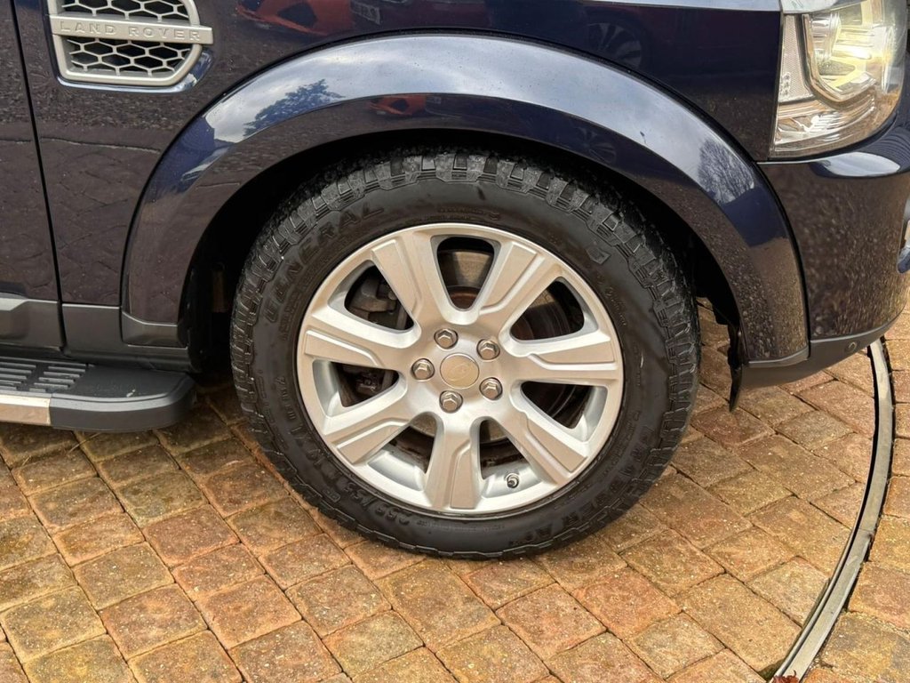 Used Land Rover Discovery 2014 for sale - 76855209: Photo 21