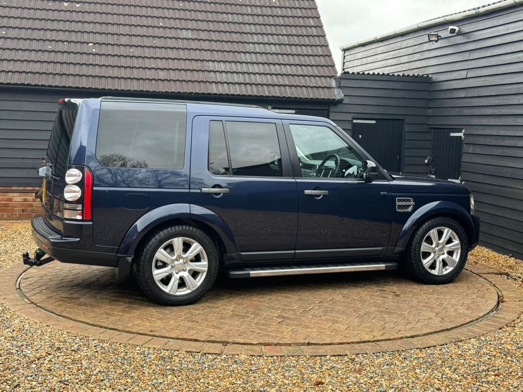 Used Land Rover Discovery 2014 for sale - 76855209: Photo 25