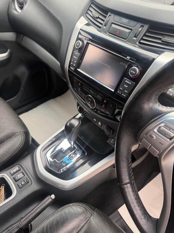 Used Nissan Navara 2018 for sale - 74617075: Photo 12