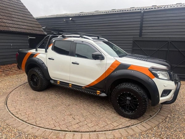 Used Nissan Navara 2018 for sale - 74617075: Photo 41