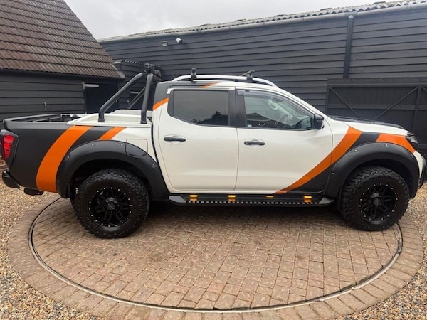 Used Nissan Navara 2018 for sale - 74617075: Photo 47