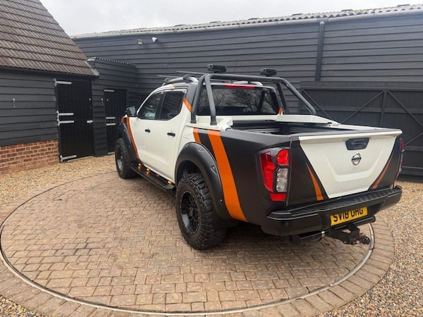 Used Nissan Navara 2018 for sale - 74617075: Photo 8