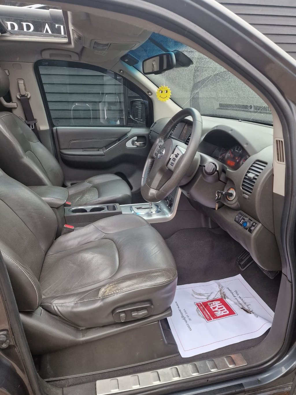 Used Nissan Navara 2010 for sale - 77470542: Photo 10