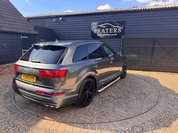 Used Audi SQ7 2017 for sale - 79046371: Photo