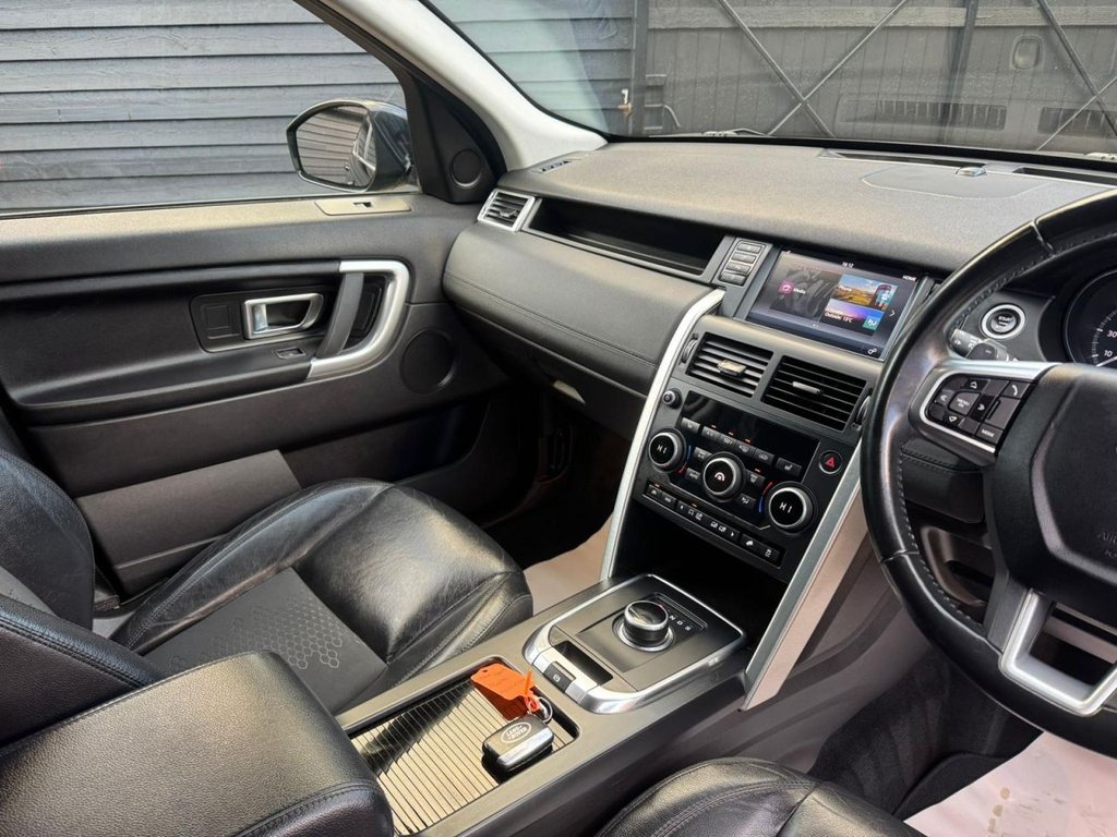 Used Land Rover Discovery Sport 2016 for sale - 76317195: Photo 11