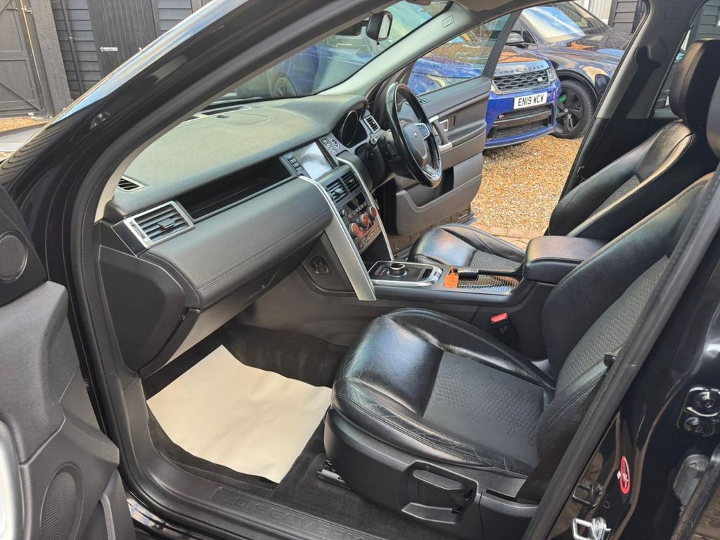 Used Land Rover Discovery Sport 2016 for sale - 76317195: Photo 14