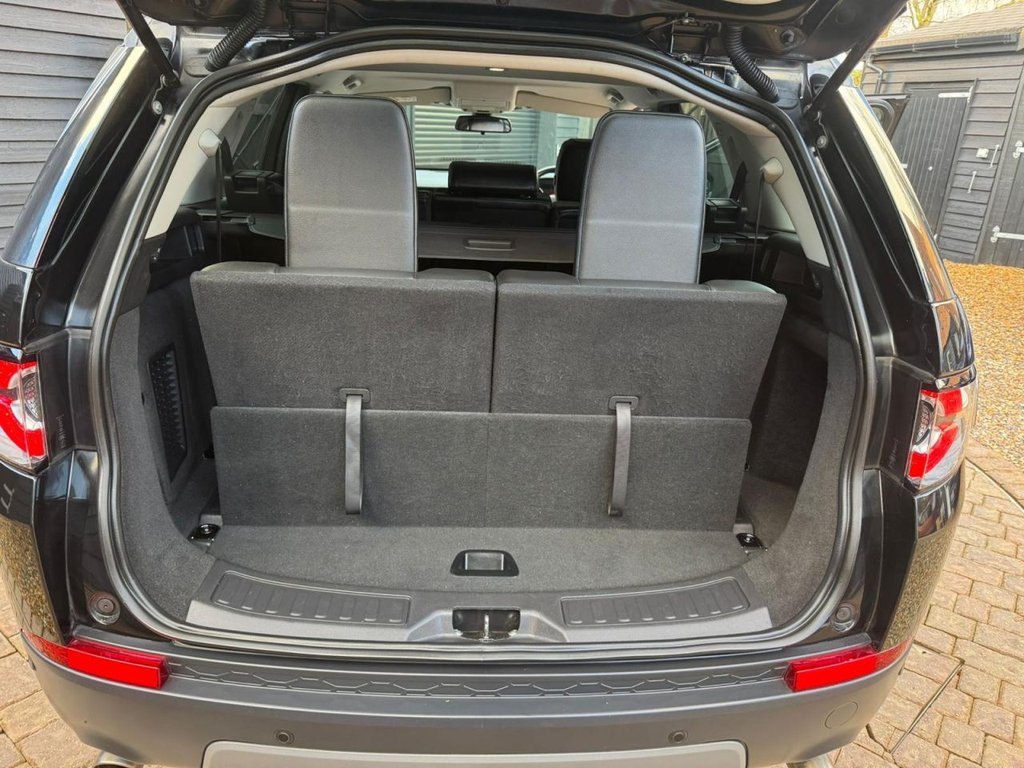 Used Land Rover Discovery Sport 2016 for sale - 76317195: Photo 17
