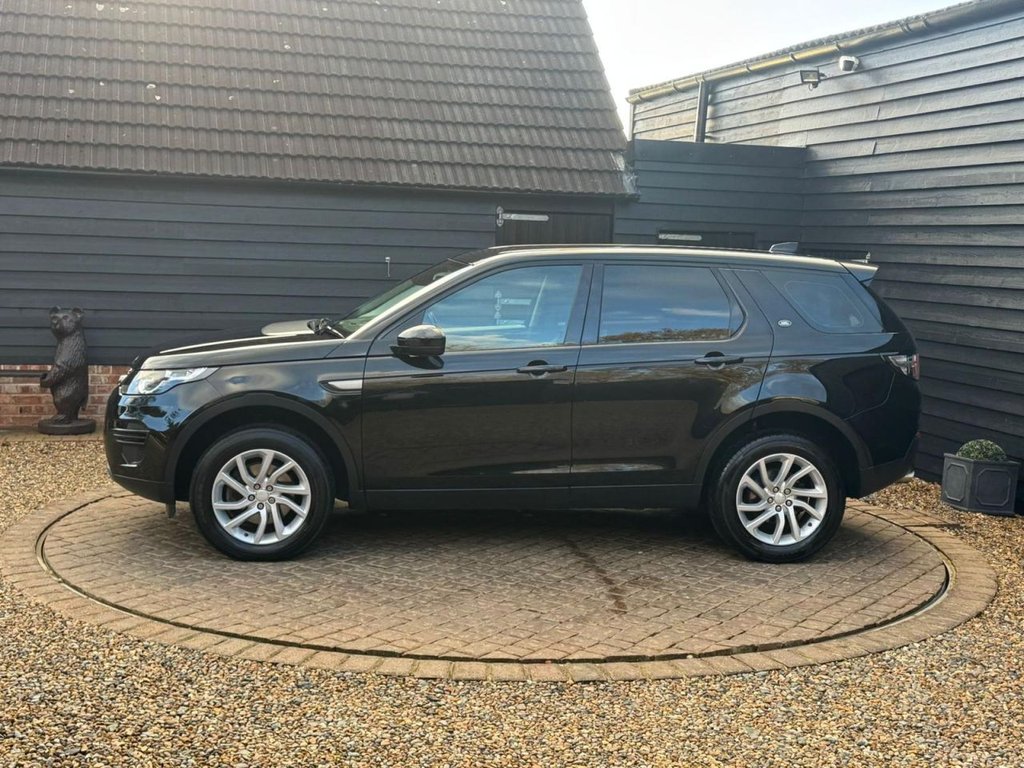 Used Land Rover Discovery Sport 2016 for sale - 76317195: Photo 6
