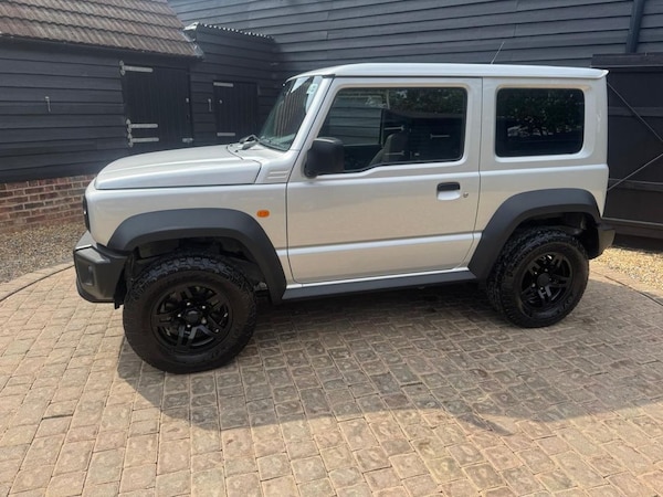 Used Suzuki Jimny 2023 for sale - 75542730: Photo 25