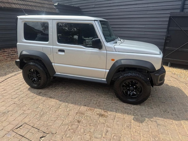 Used Suzuki Jimny 2023 for sale - 75542730: Photo 30