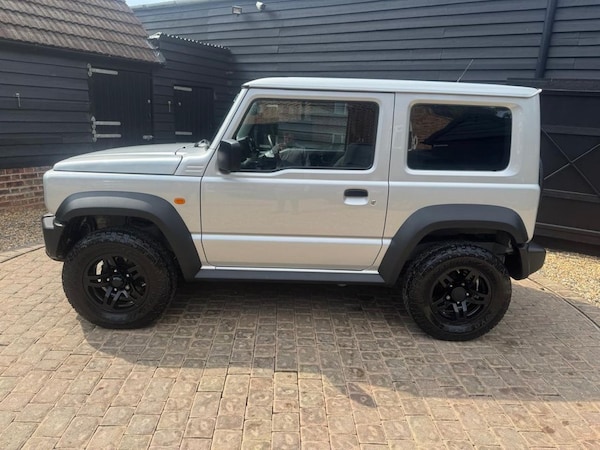 Used Suzuki Jimny 2023 for sale - 75542730: Photo 7