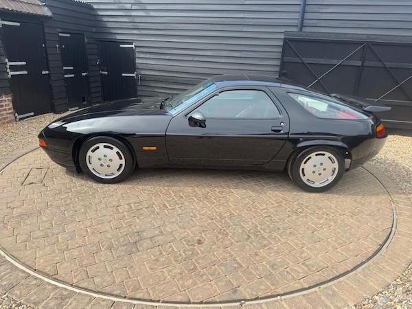 Used Porsche 928 1988 for sale - 75527435: Photo 38