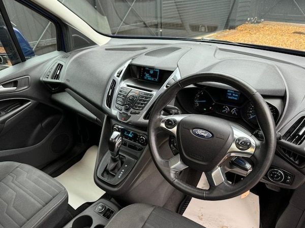 Used Ford Grand Tourneo Connect 2015 for sale - 75236208: Photo 11