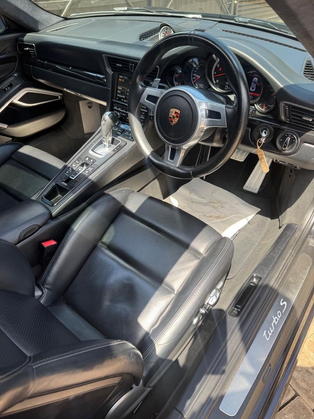 Used Porsche 911 2013 for sale - 78056231: Photo 11