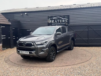 Used Toyota Hilux 2023 for sale - 78688723: Photo