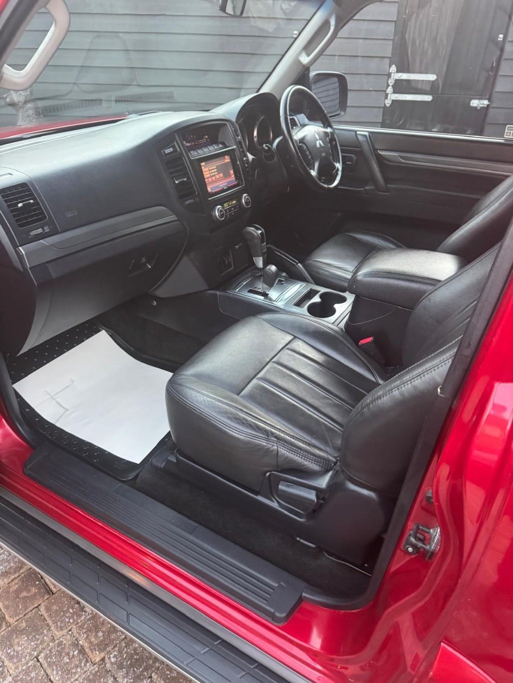 Used Mitsubishi Shogun 2010 for sale - 77096408: Photo 11