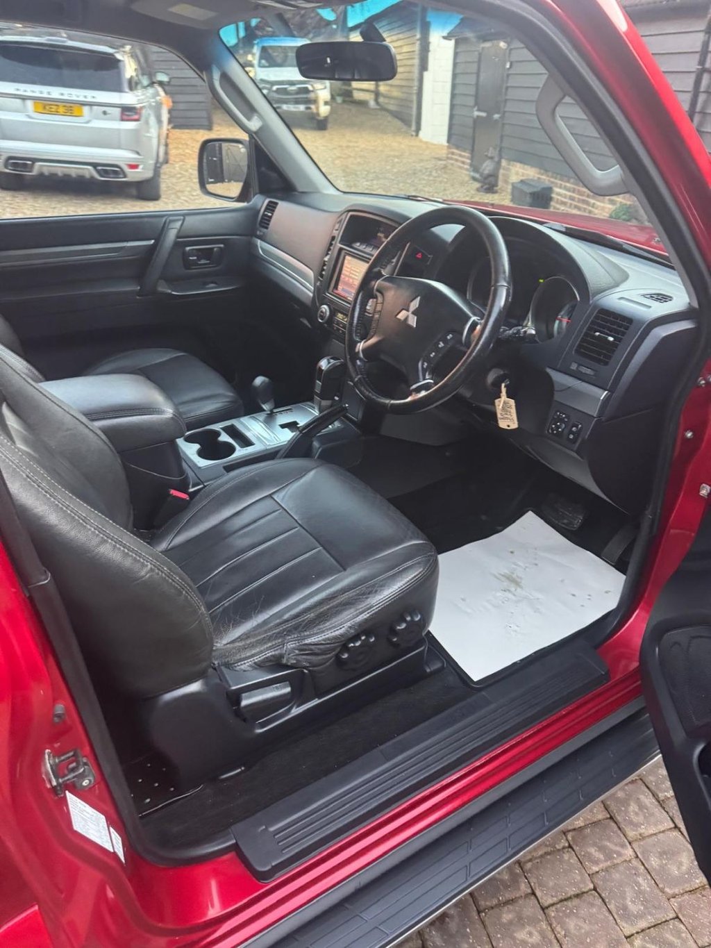 Used Mitsubishi Shogun 2010 for sale - 77096408: Photo 9