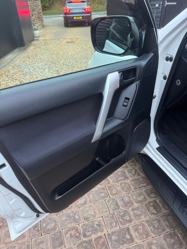 Used Toyota Landcruiser 2021 for sale - 76267206: Photo 17