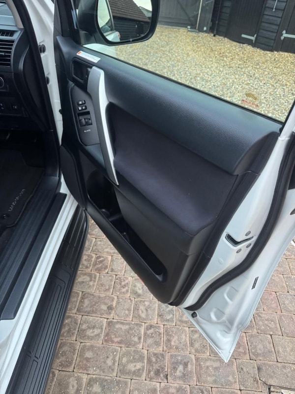 Used Toyota Landcruiser 2021 for sale - 76267206: Photo 18
