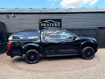 Used Nissan Navara 2018 for sale - 79835588: Photo