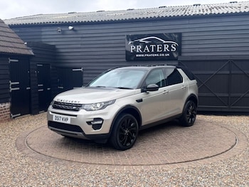 Used Land Rover Discovery Sport 2017 for sale - 78663936: Photo