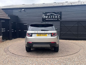 Used Land Rover Discovery Sport 2017 for sale - 78663936: Photo