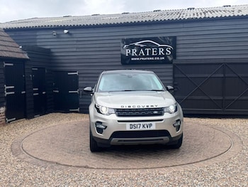 Used Land Rover Discovery Sport 2017 for sale - 78663936: Photo