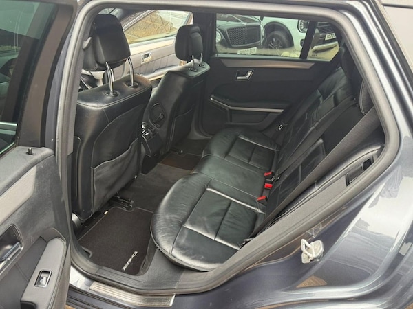 Used Mercedes-Benz E Class 2010 for sale - 76273976: Photo 15