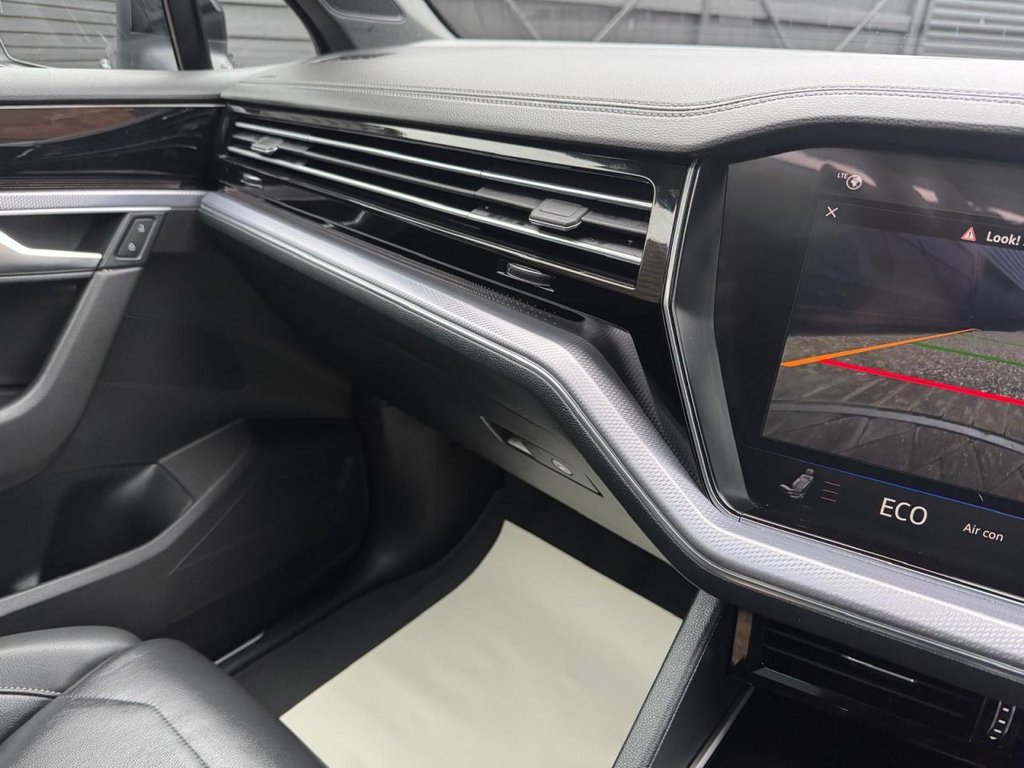 Used Volkswagen Touareg 2020 for sale - 76591121: Photo 12