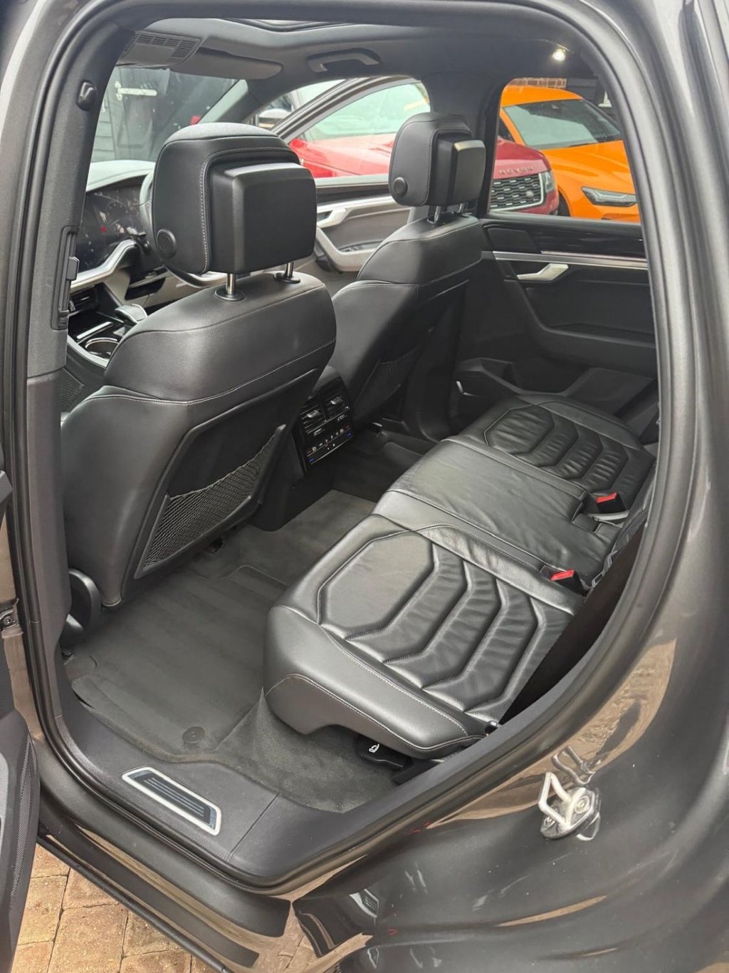 Used Volkswagen Touareg 2020 for sale - 76591121: Photo 18