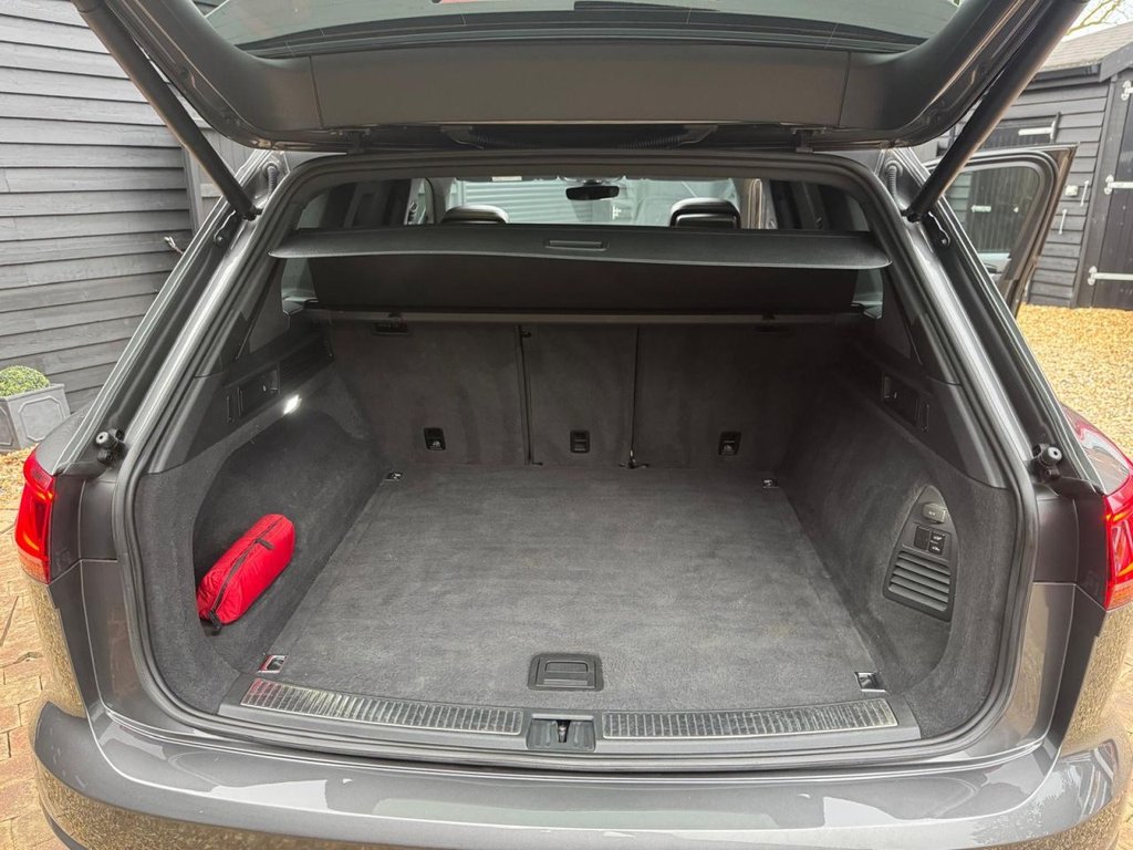 Used Volkswagen Touareg 2020 for sale - 76591121: Photo 22