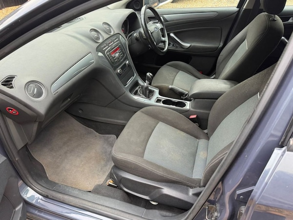 Used Ford Mondeo 2011 for sale - 76098232: Photo 10