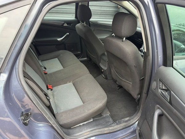 Used Ford Mondeo 2011 for sale - 76098232: Photo 12