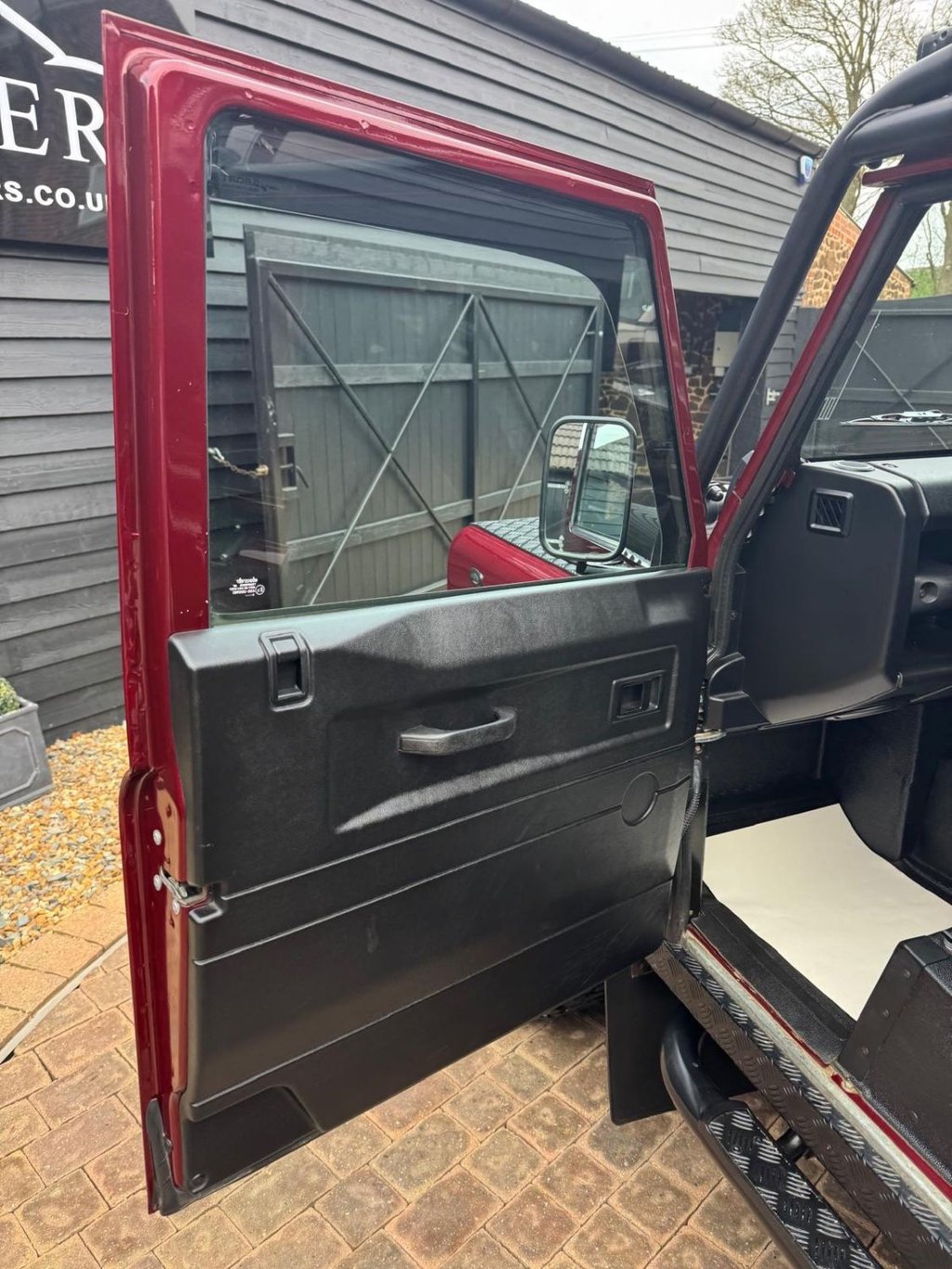 Used Land Rover Defender 2015 for sale - 77798250: Photo 19