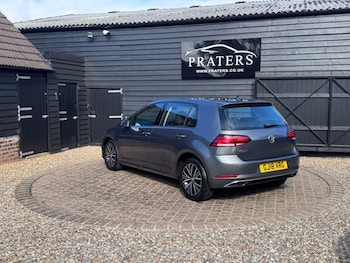 Used Volkswagen Golf 2018 for sale - 78377237: Photo