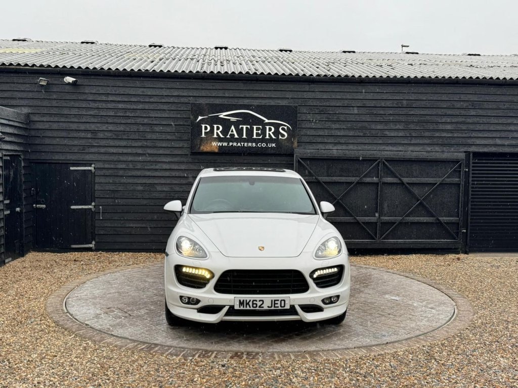 Used Porsche Cayenne 2012 for sale - 77167231: Photo 4