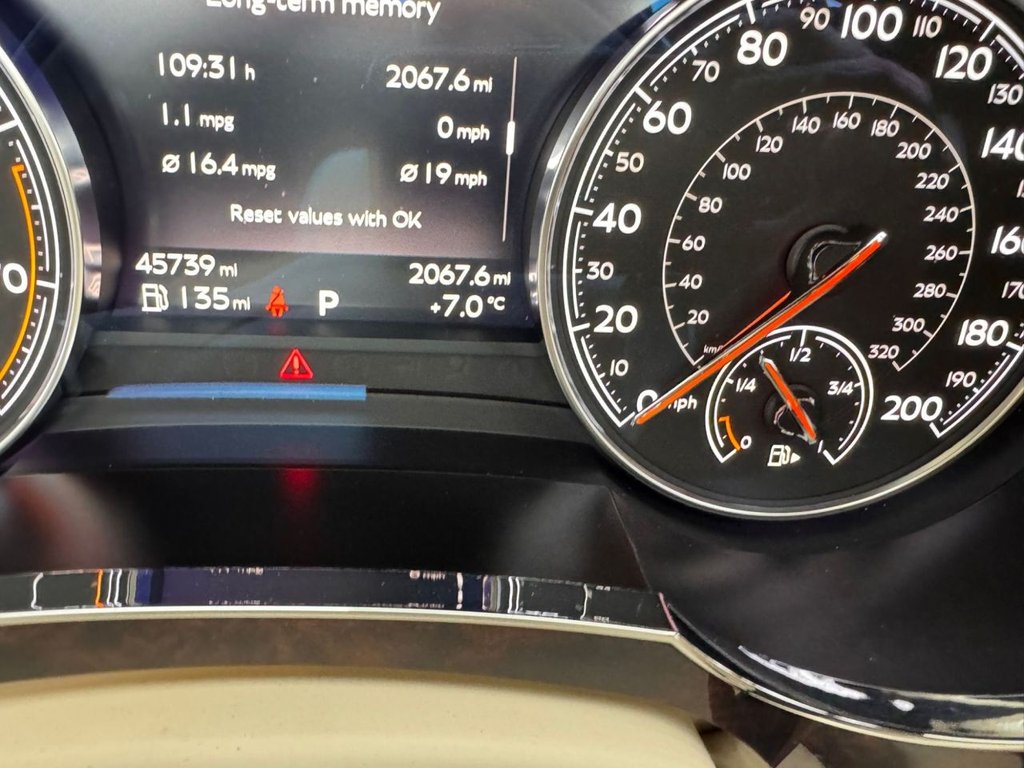 Used Bentley Bentayga 2018 for sale - 77463623: Photo 11