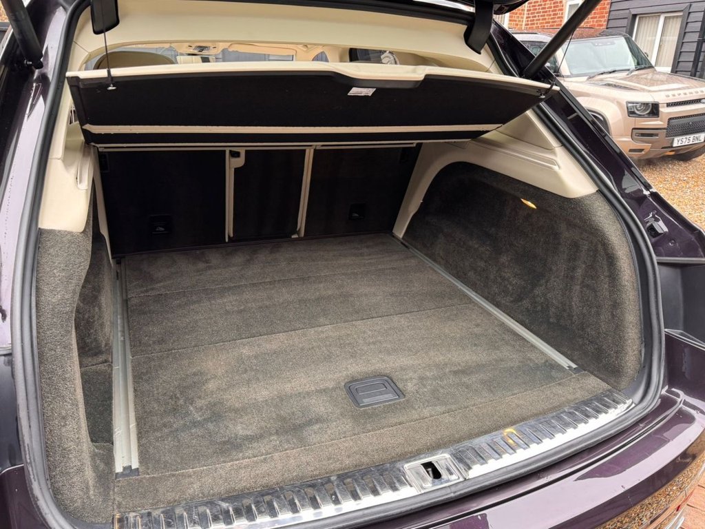 Used Bentley Bentayga 2018 for sale - 77463623: Photo 20