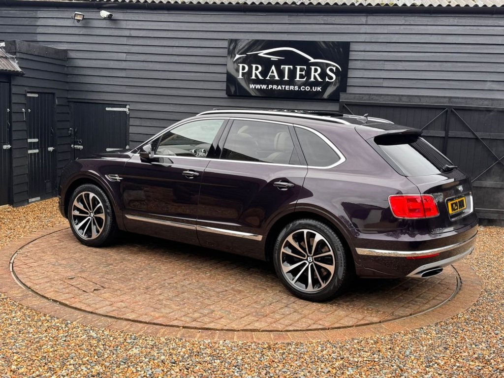 Used Bentley Bentayga 2018 for sale - 77463623: Photo 8