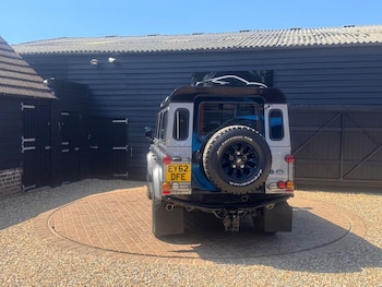 Used Land Rover Defender 2012 for sale - 79120864: Photo