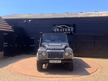 Used Land Rover Defender 2012 for sale - 79120864: Photo