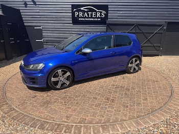 Used Volkswagen Golf 2016 for sale - 79059152: Photo