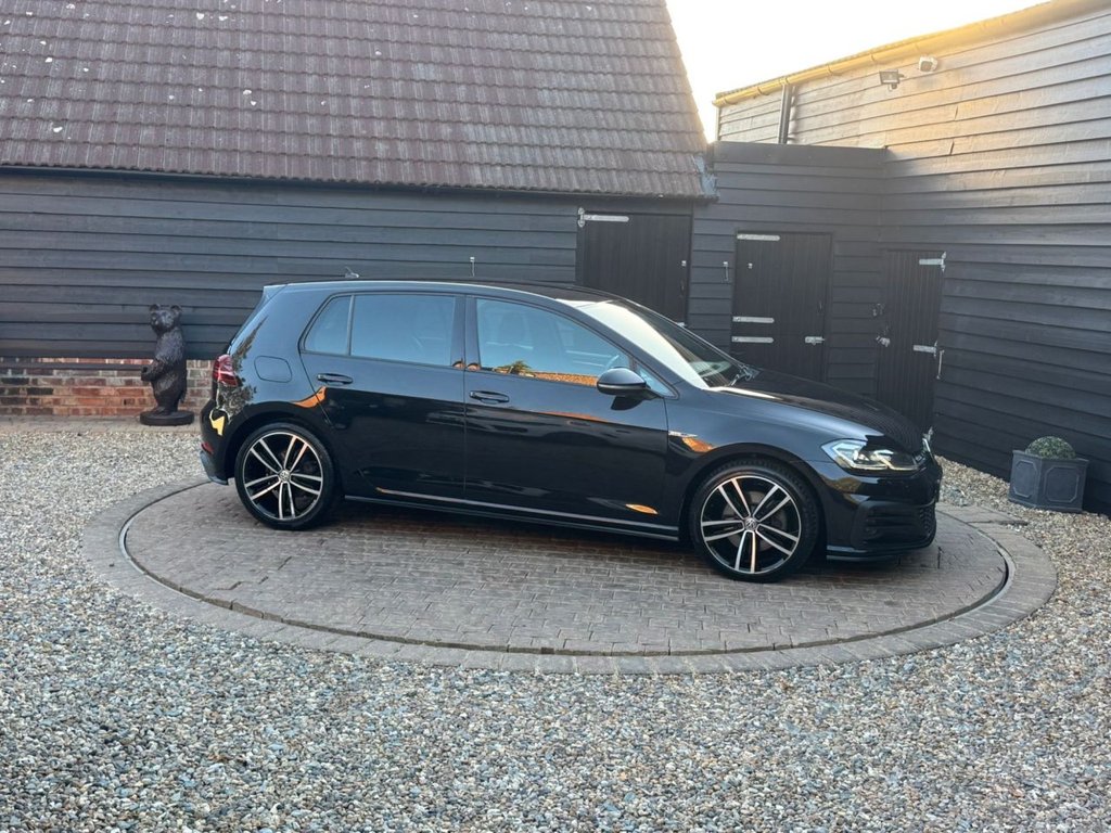 Used Volkswagen Golf 2018 for sale - 76080946: Photo 23