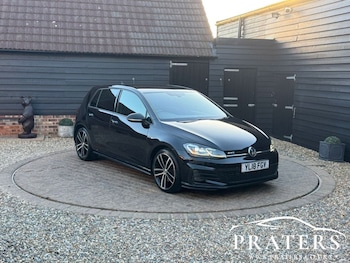 Used Volkswagen Golf 2018 for sale - 76080946: Photo