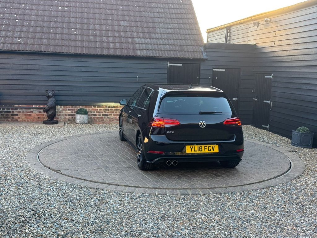 Used Volkswagen Golf 2018 for sale - 76080946: Photo 5