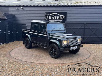 Used Land Rover Defender 110 2014 for sale - 79022815: Photo