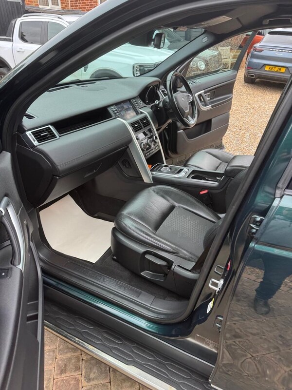 Used Land Rover Discovery Sport 2016 for sale - 76309351: Photo 12