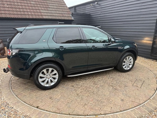 Used Land Rover Discovery Sport 2016 for sale - 76309351: Photo 25