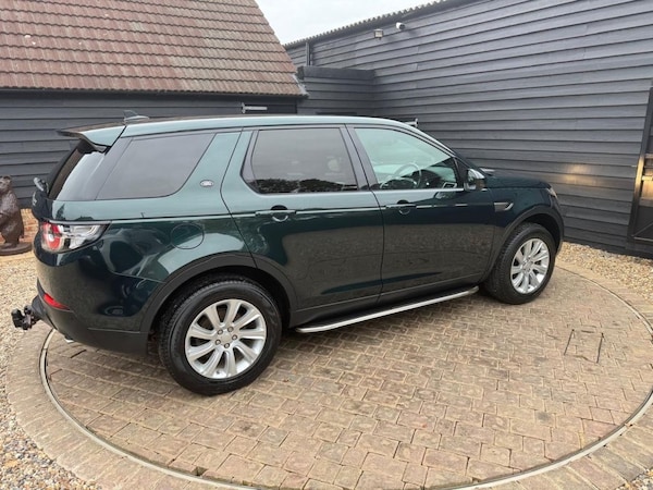 Used Land Rover Discovery Sport 2016 for sale - 76309351: Photo 26